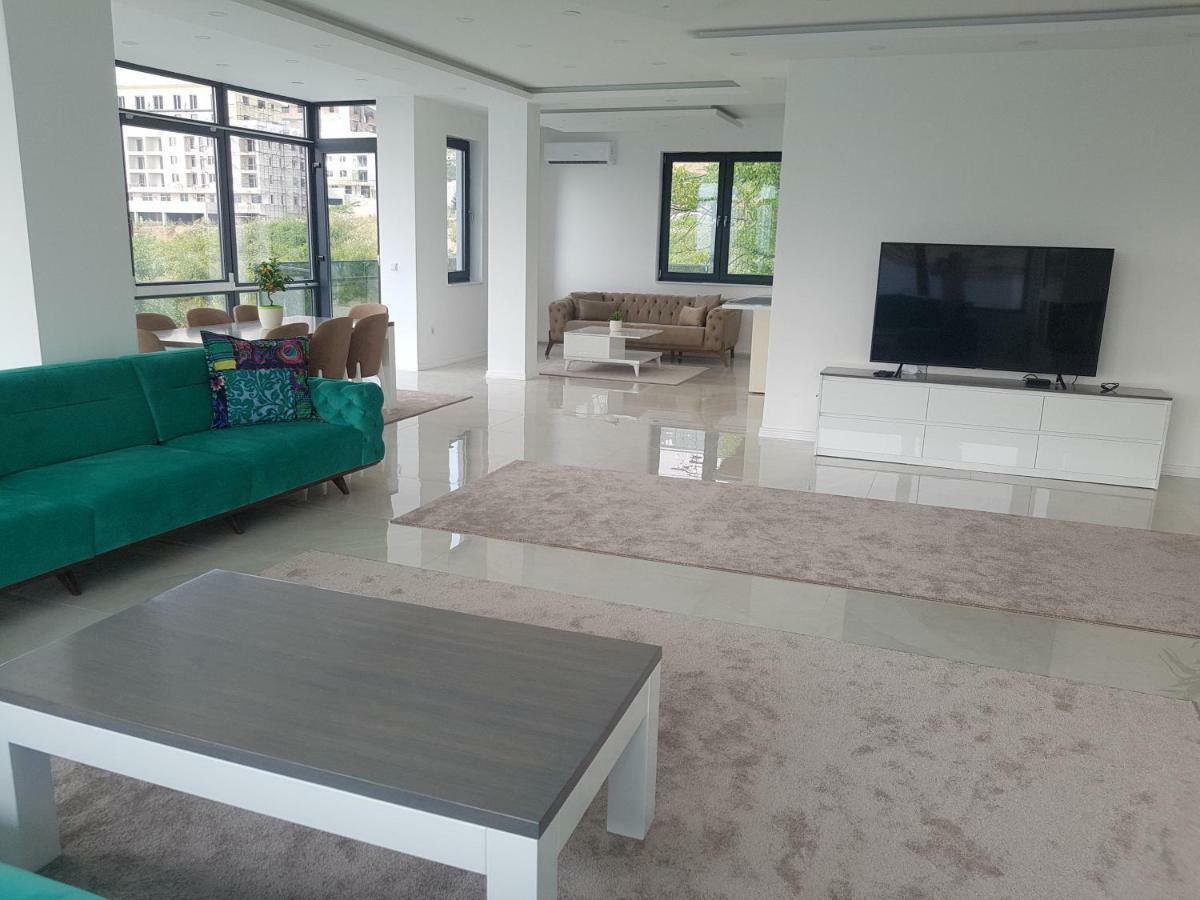 Mensur,s Villa Sarajevo